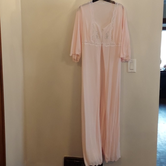 unknown Other - Vintage long robe in pink